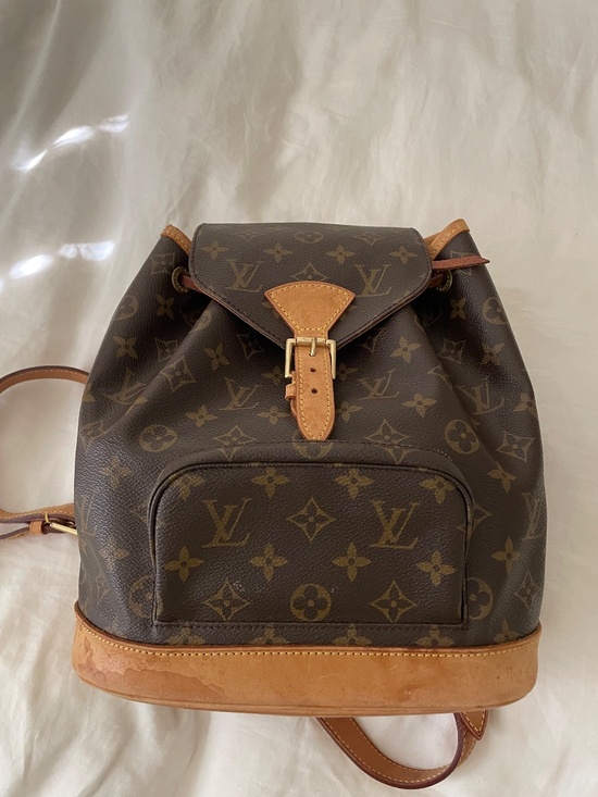 1990’s Louis Vuitton Montsouris MM Backpack